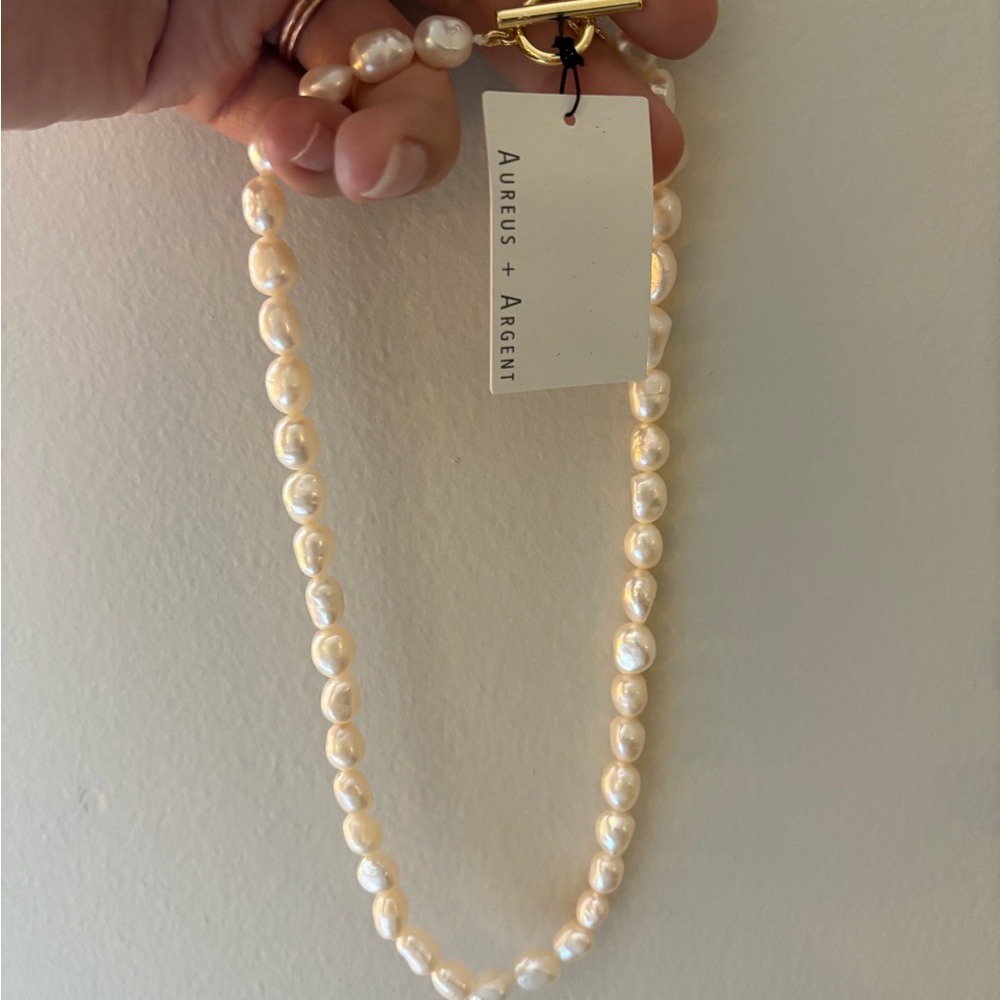 Aureus & Argent Pearl Necklace
